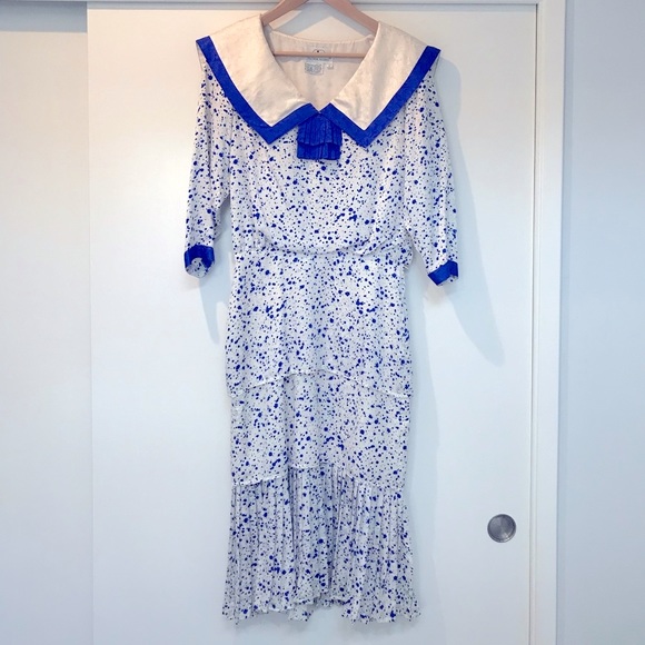 VINTAGE FLORA KUNG Dress - Featured in Vogue, December 1984. - Picture 2 of 9